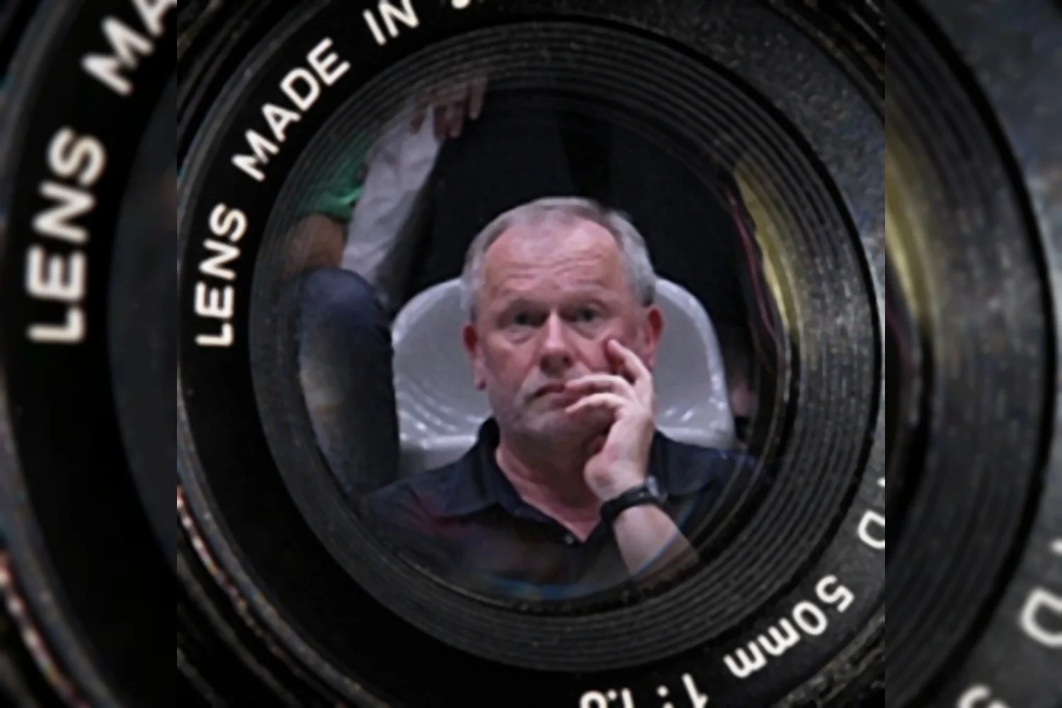 Dicky Palyama: 'Paparazzi'