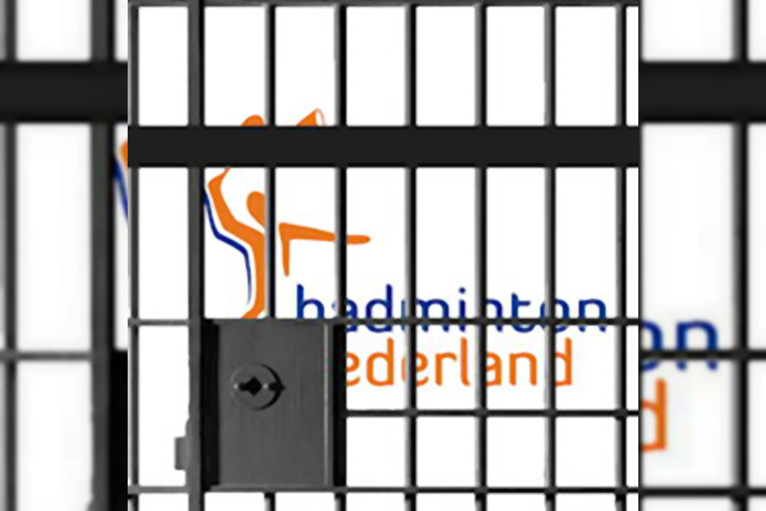 Jaarvergadering openbaar? Mooi niet voor internet!