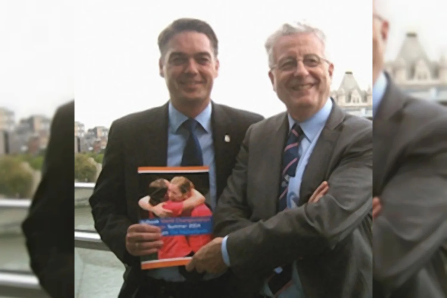 Bidbook in Londen aangeboden
