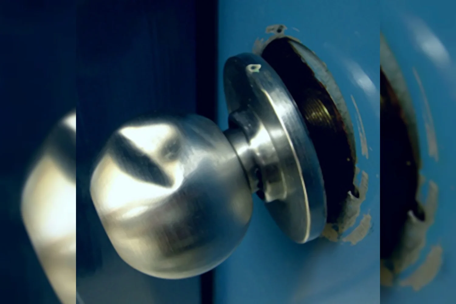 Machtsmisbruik en stelen