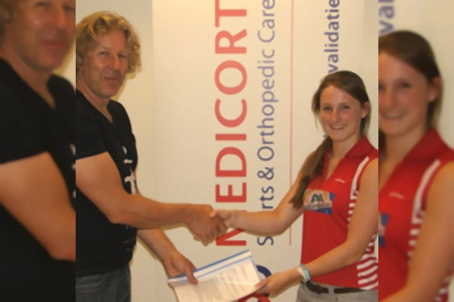 Kirsten van der Valk: 'Medicort sponsort Team van der Valk'