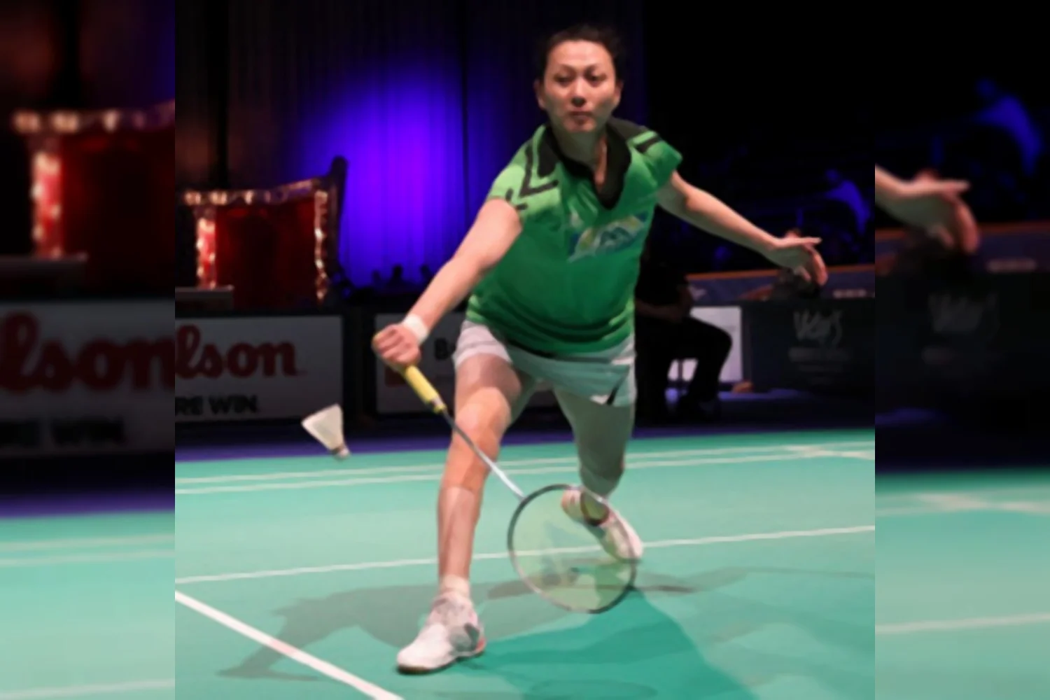 Mooie affiches op Carlton NK in Almere