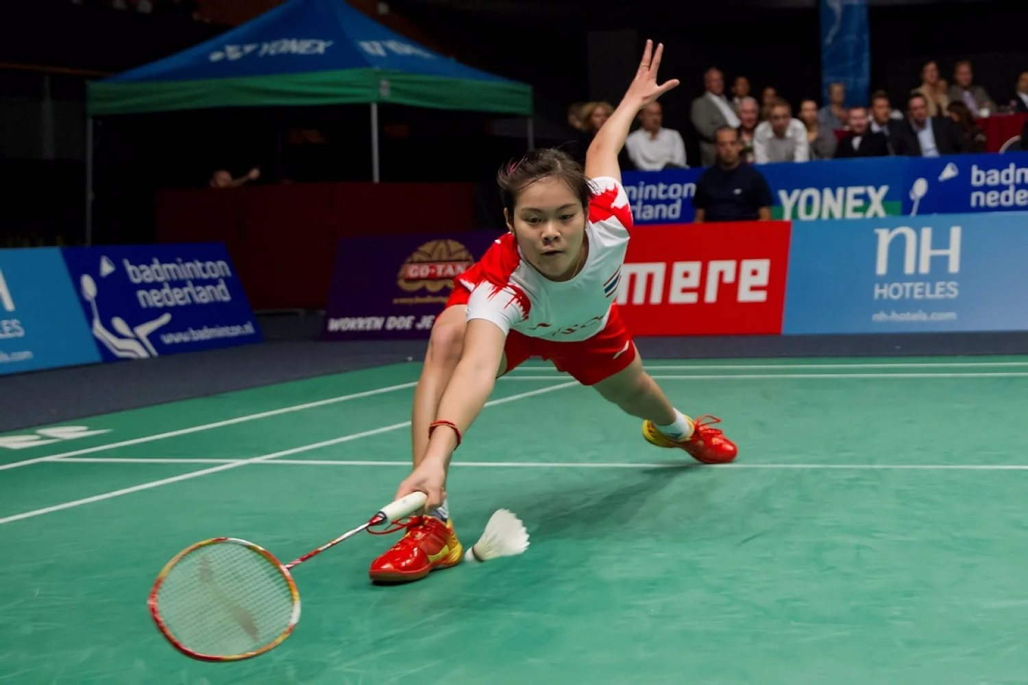 Wei en Ongbumrungpan winnen enkelspelen op Yonex Dutch Open