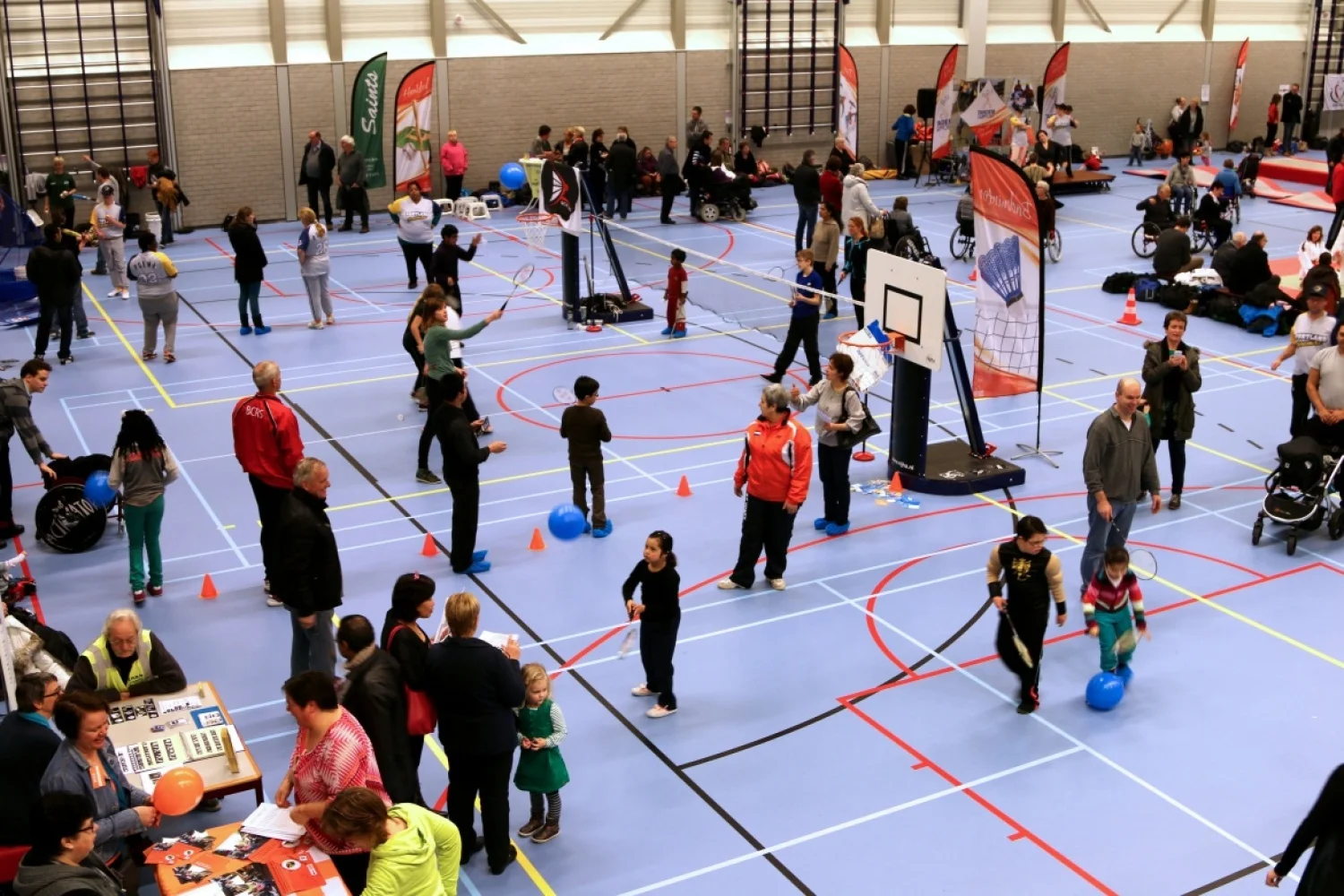 Drukbezochte DoeMEEdag bij BCRS