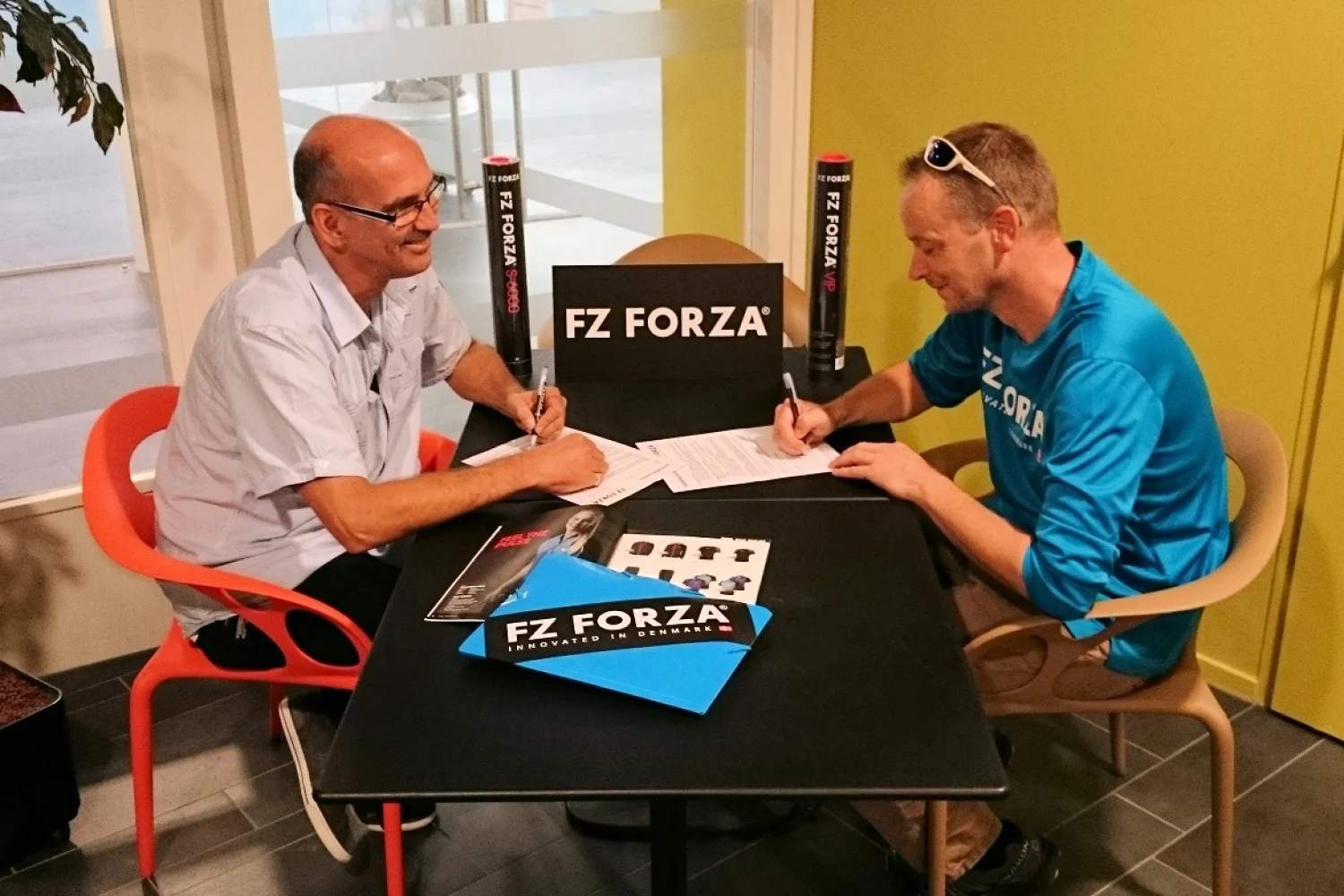 Badminton Academy Heerenveen tekent nieuw sponsorcontract