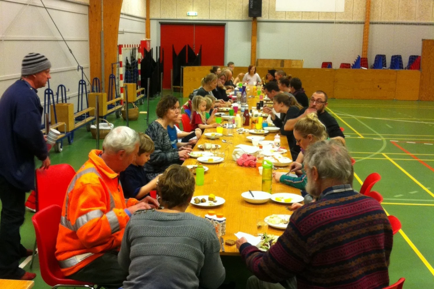 Extra service aan de leden: eten bij de club