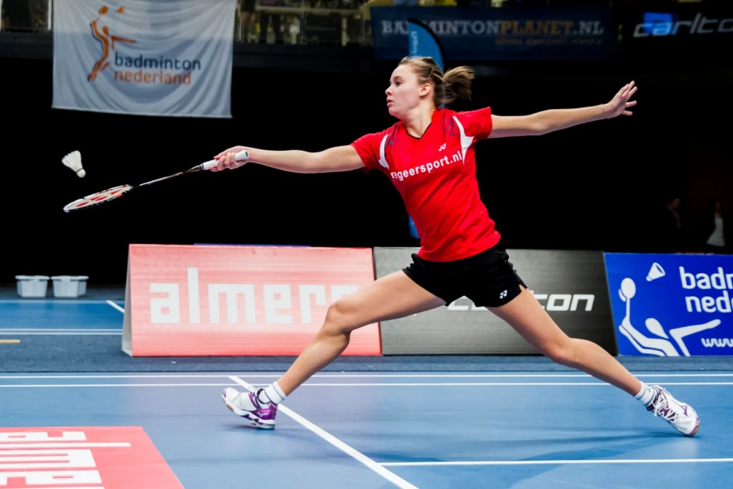 Titelhouders denderen door naar finales op Carlton NK 2015