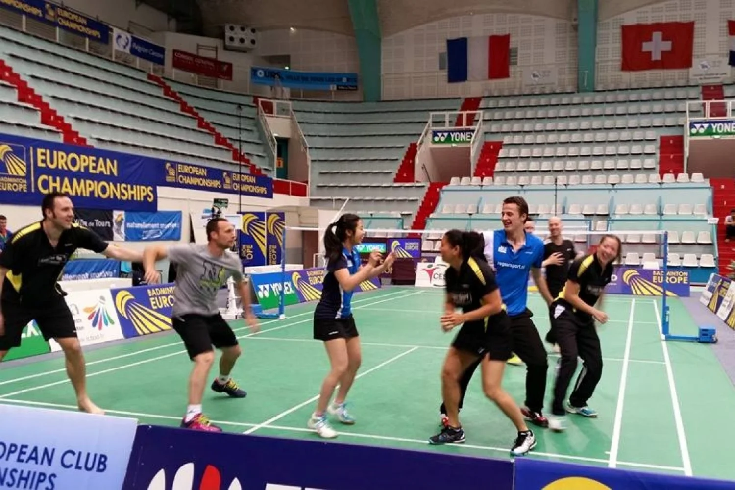 DKC sneuvelt in kwartfinale