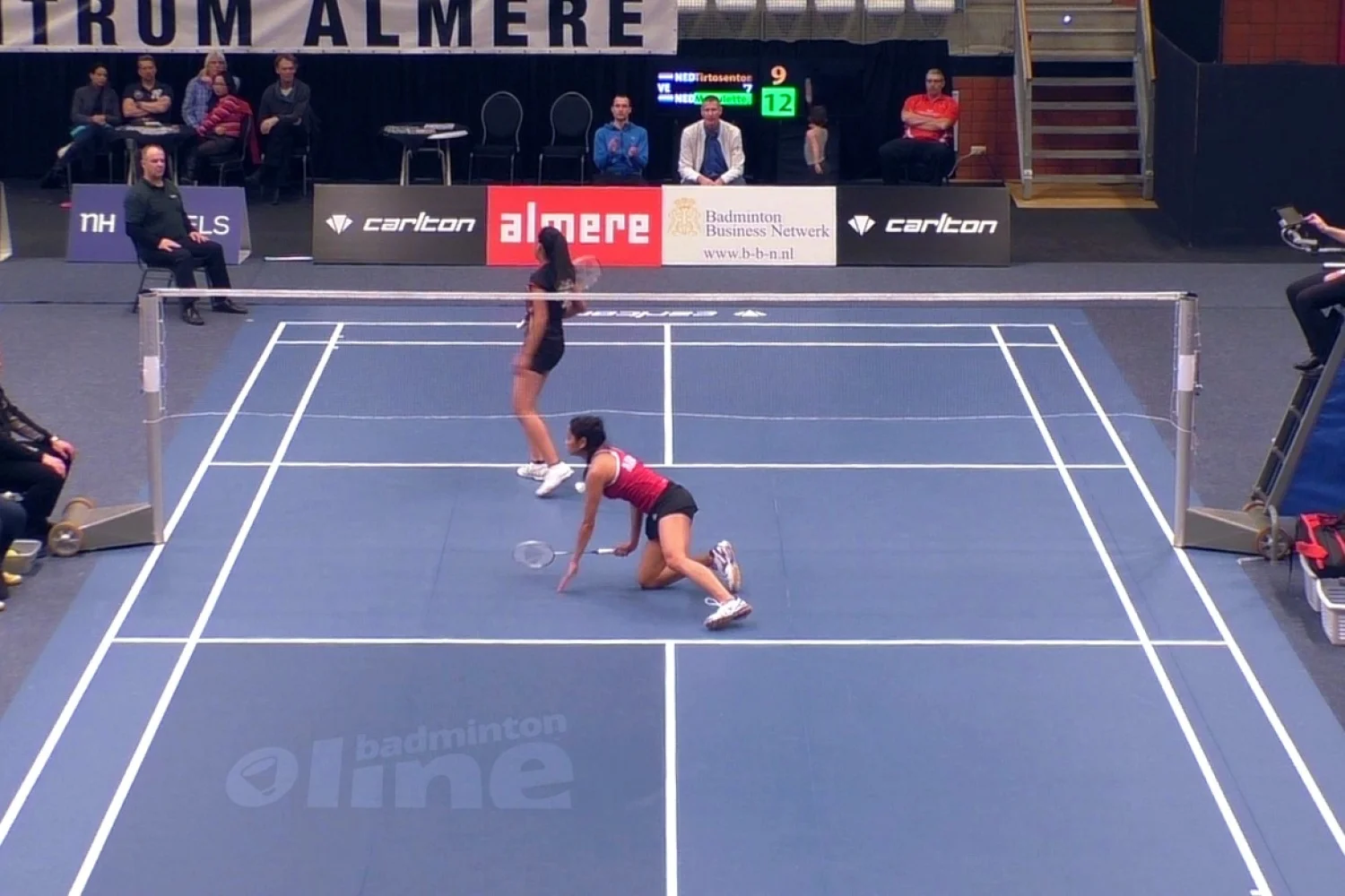 NK Badminton 2016: Gayle Mahulette tegen Alyssa Tirtosentono