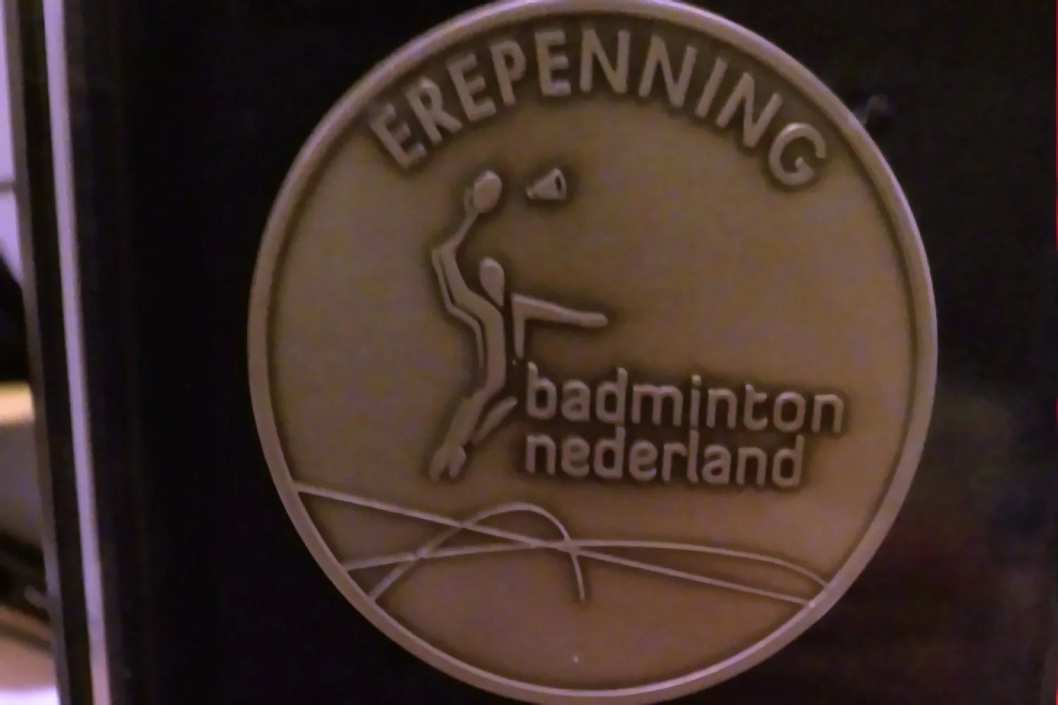 Badminton Nederland erepenning voor AMOR-toernooi