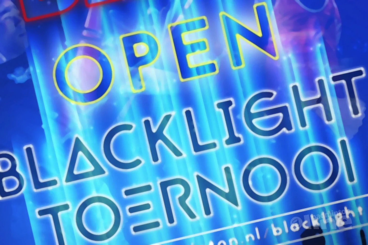 Recreatief blacklight badmintontoernooi in Amersfoort