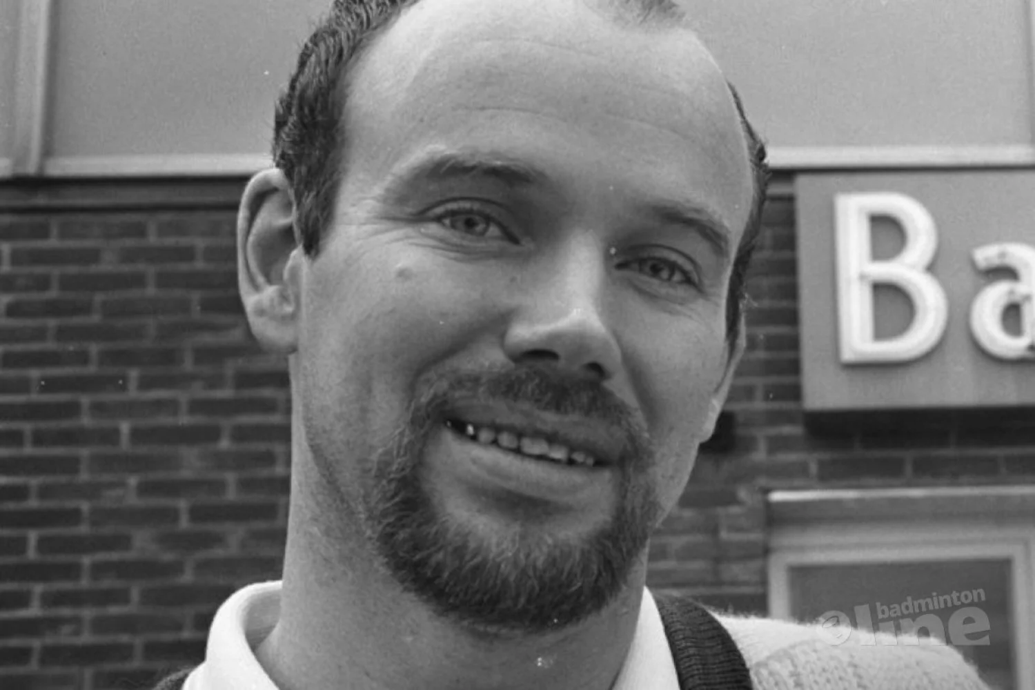 Erland Kops overleden