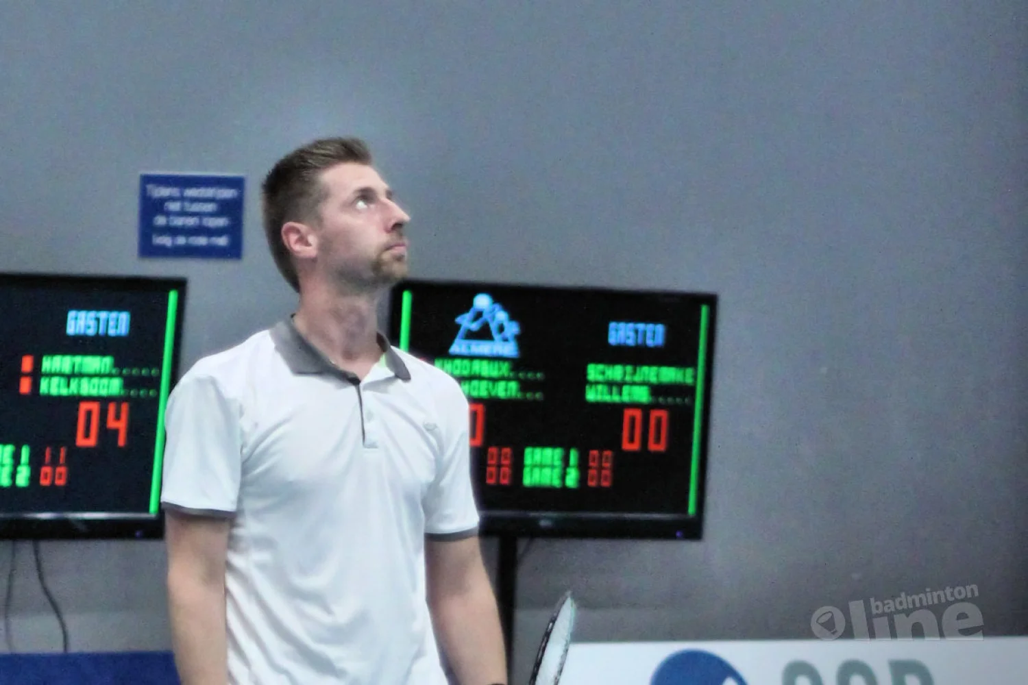 Almere - Victoria: een sneue vertoning