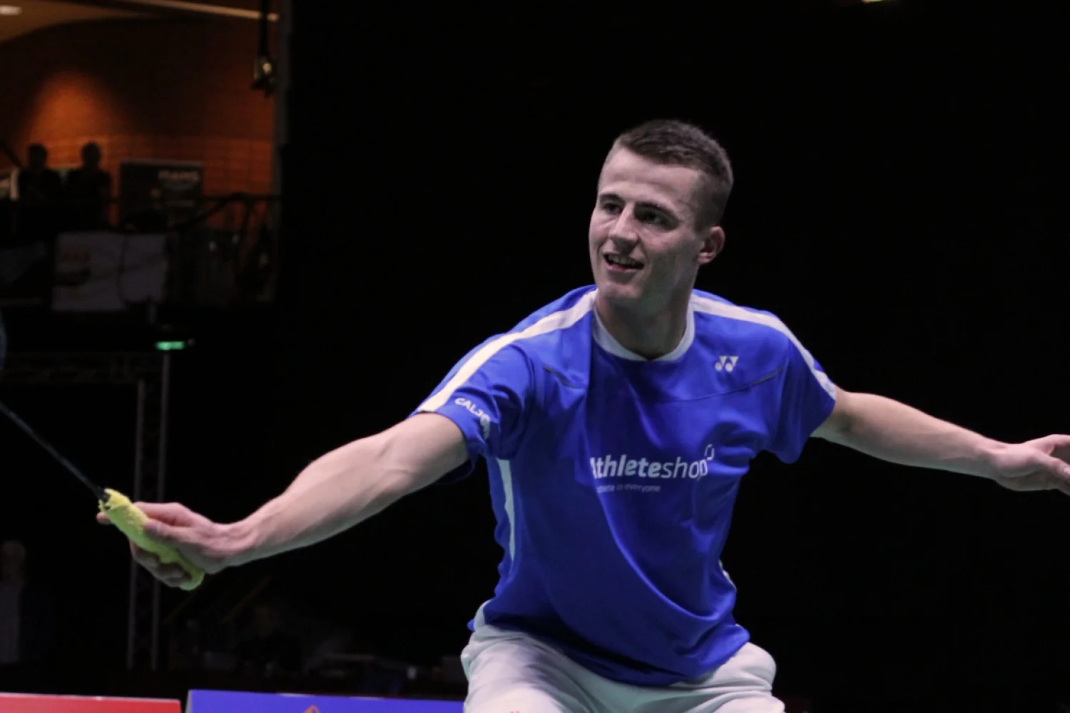 Topbadmintonner Mark Caljouw casht US$ 2,100 in Japan en verslaat nummer 18 van de wereld