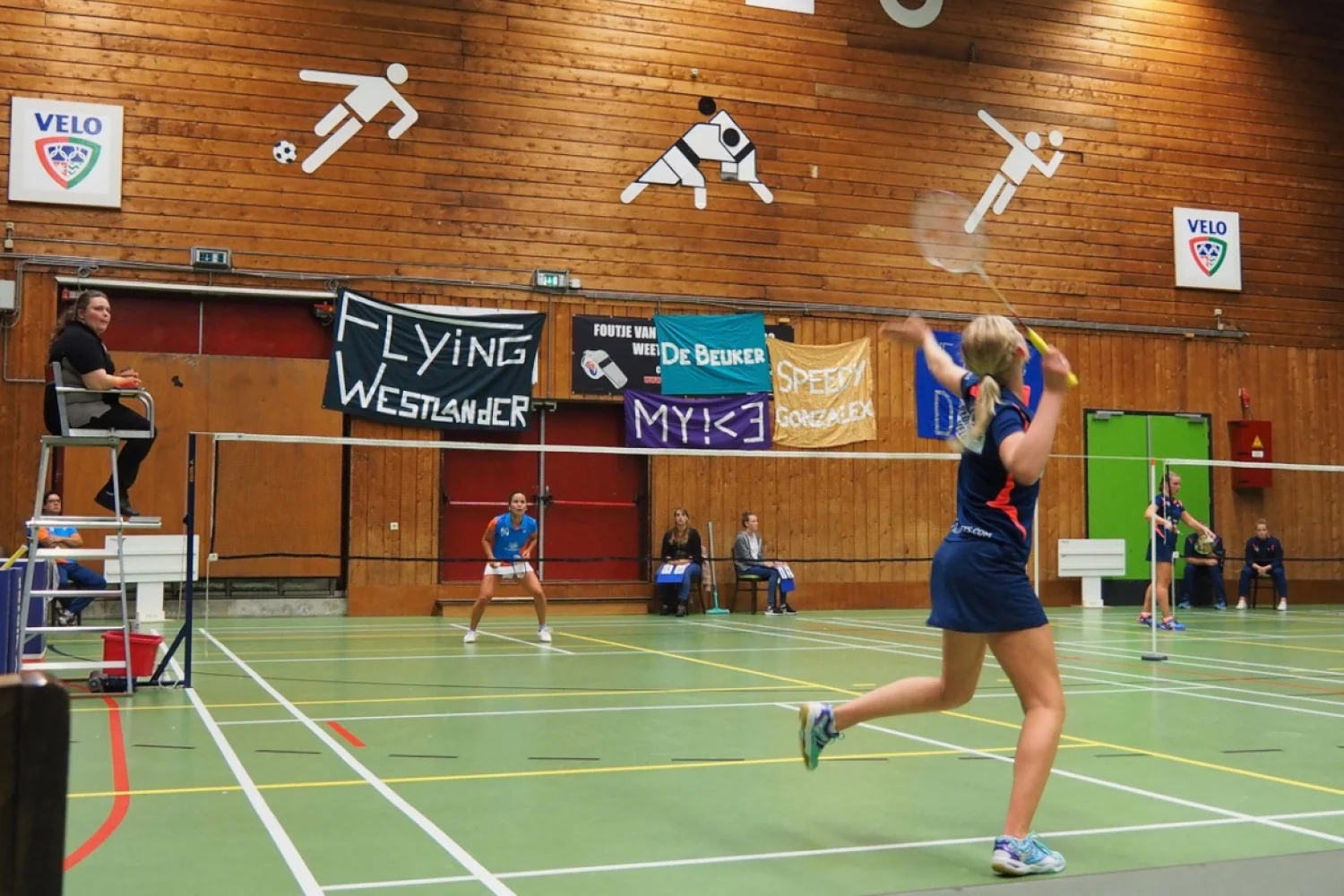 Nederlandse Badminton Eredivisie gelijkspel tussen VELO en Hoornse