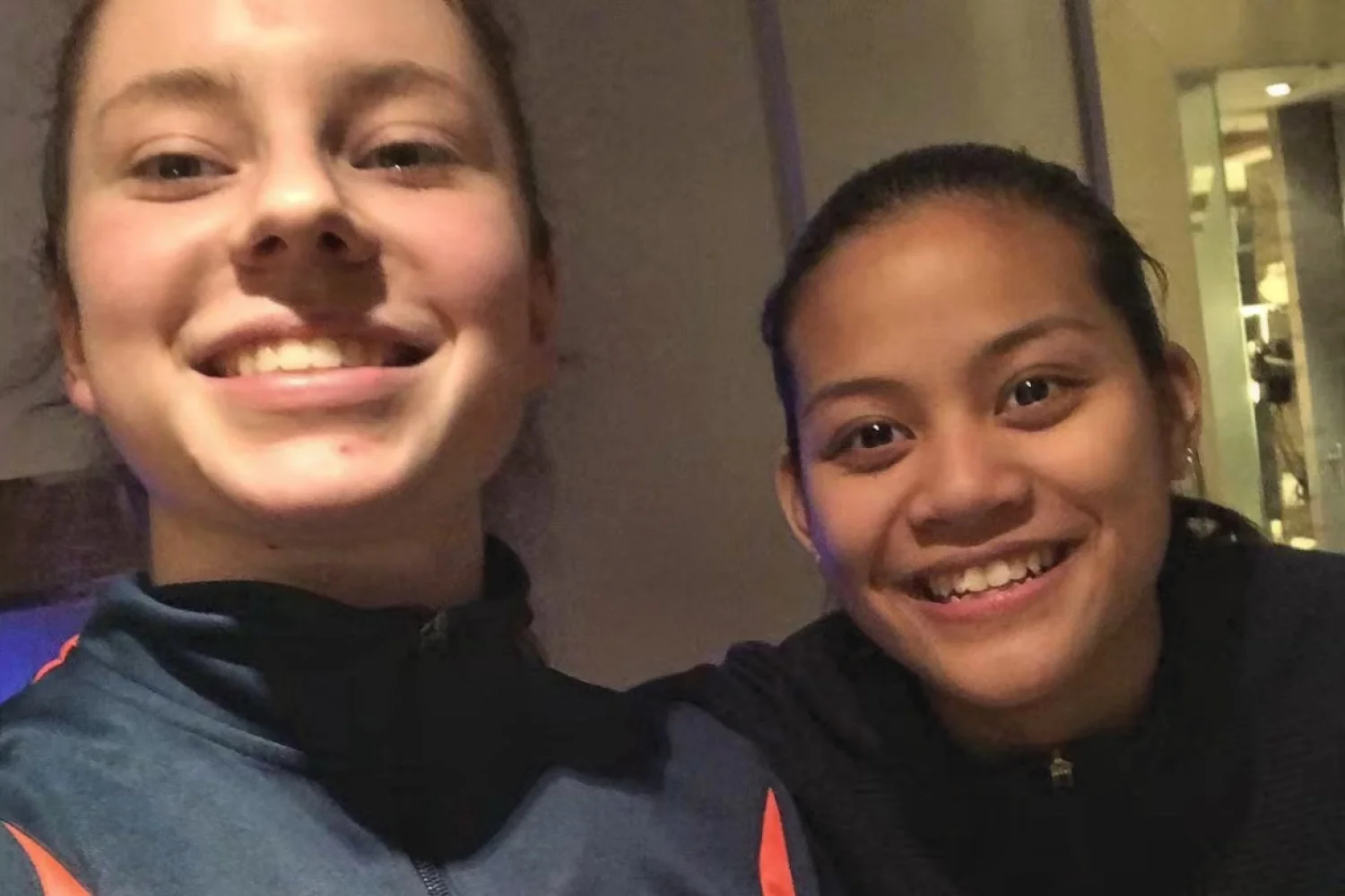 Finale voor Alyssa Tirtosentono en Debora Jille bij de Dutch International 2019