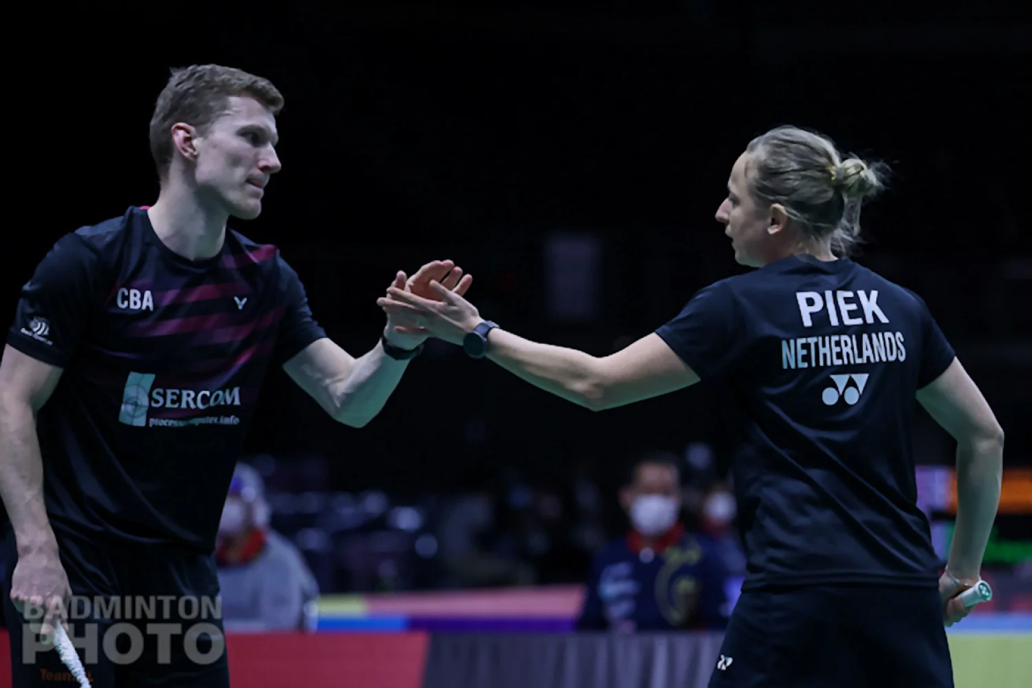 Tabeling en Piek overtuigend naar tweede ronde in Thailand