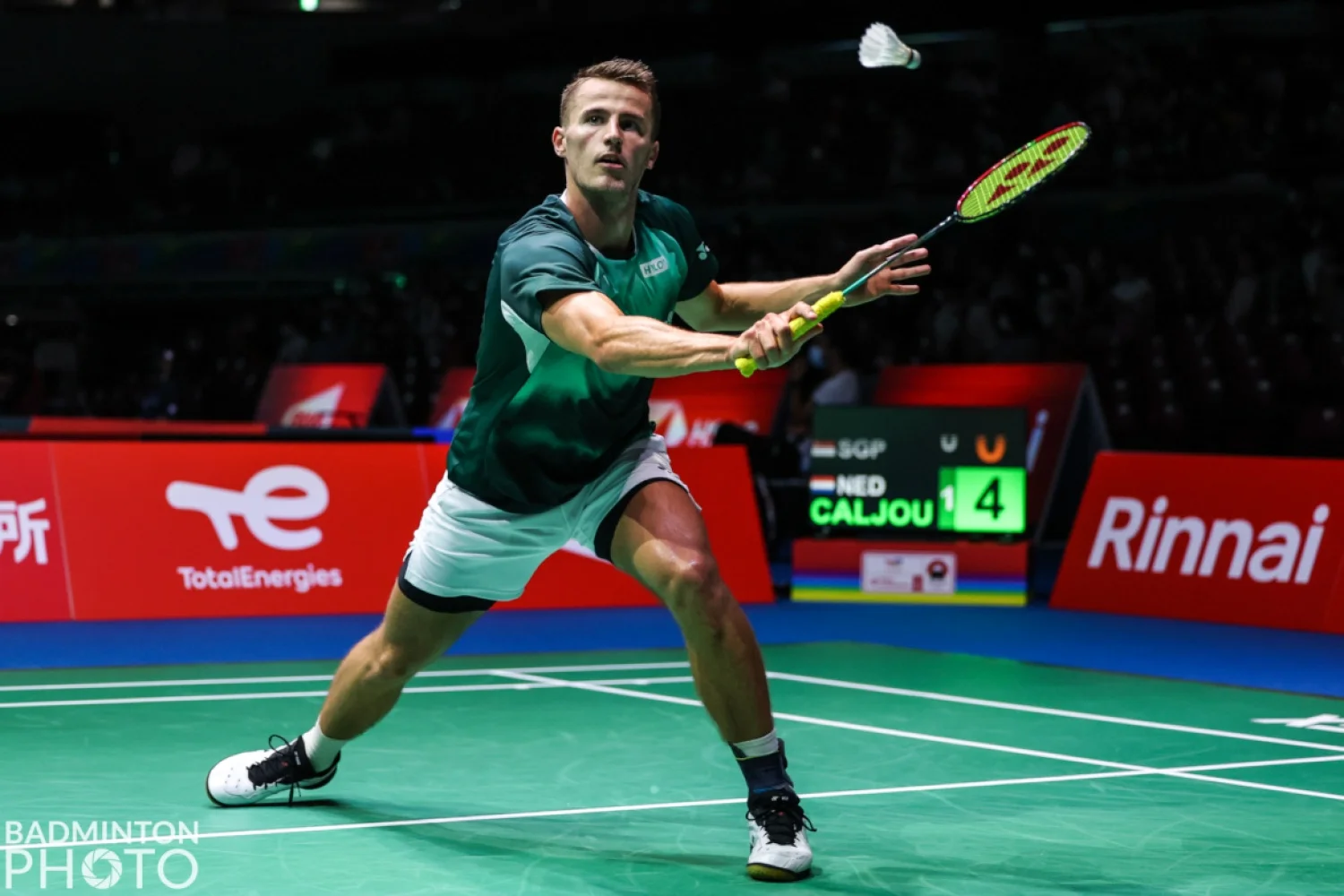 Nederlandse topbadmintonner Mark Caljouw wint eerste partij tijdens WK Badminton in Tokio