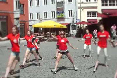 Josephine flashmobt in Duitsland