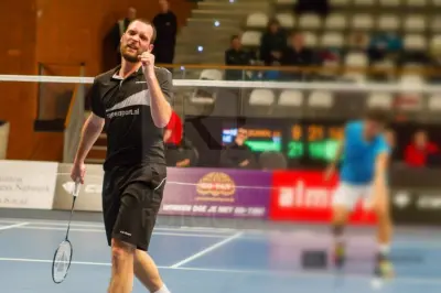 Topfavorieten stomen door op Carlton NK 2015