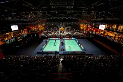 Weg met de heilige huisjes