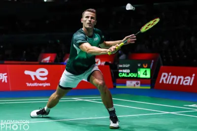 Nederlandse topbadmintonner Mark Caljouw wint eerste partij tijdens WK Badminton in Tokio