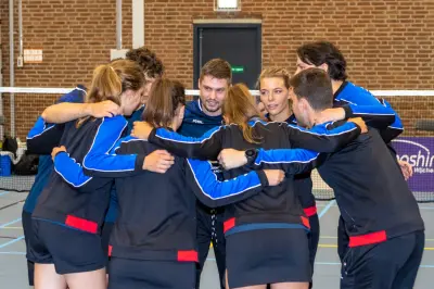 Smashing pakt eerste winst van het seizoen tegen AMOR